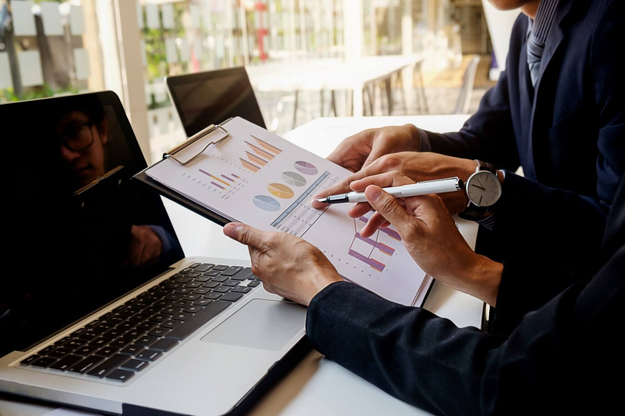 finance-businessman-success-person-workplace-accounting_1418-78 (1)